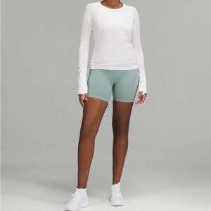 🍋Lululemon Swiftly Tech Long-Sleeve Shirt 2.0 Color: White!